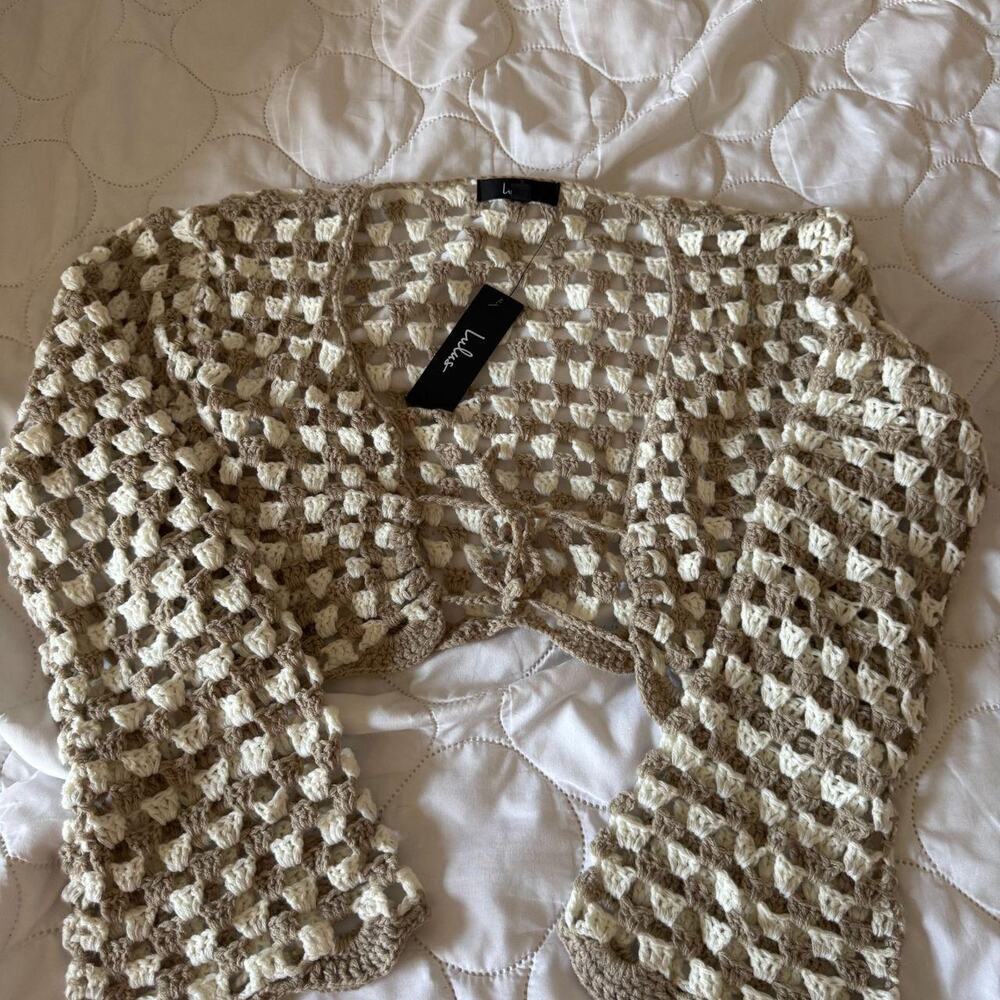 Boho inspired crochet crop top from